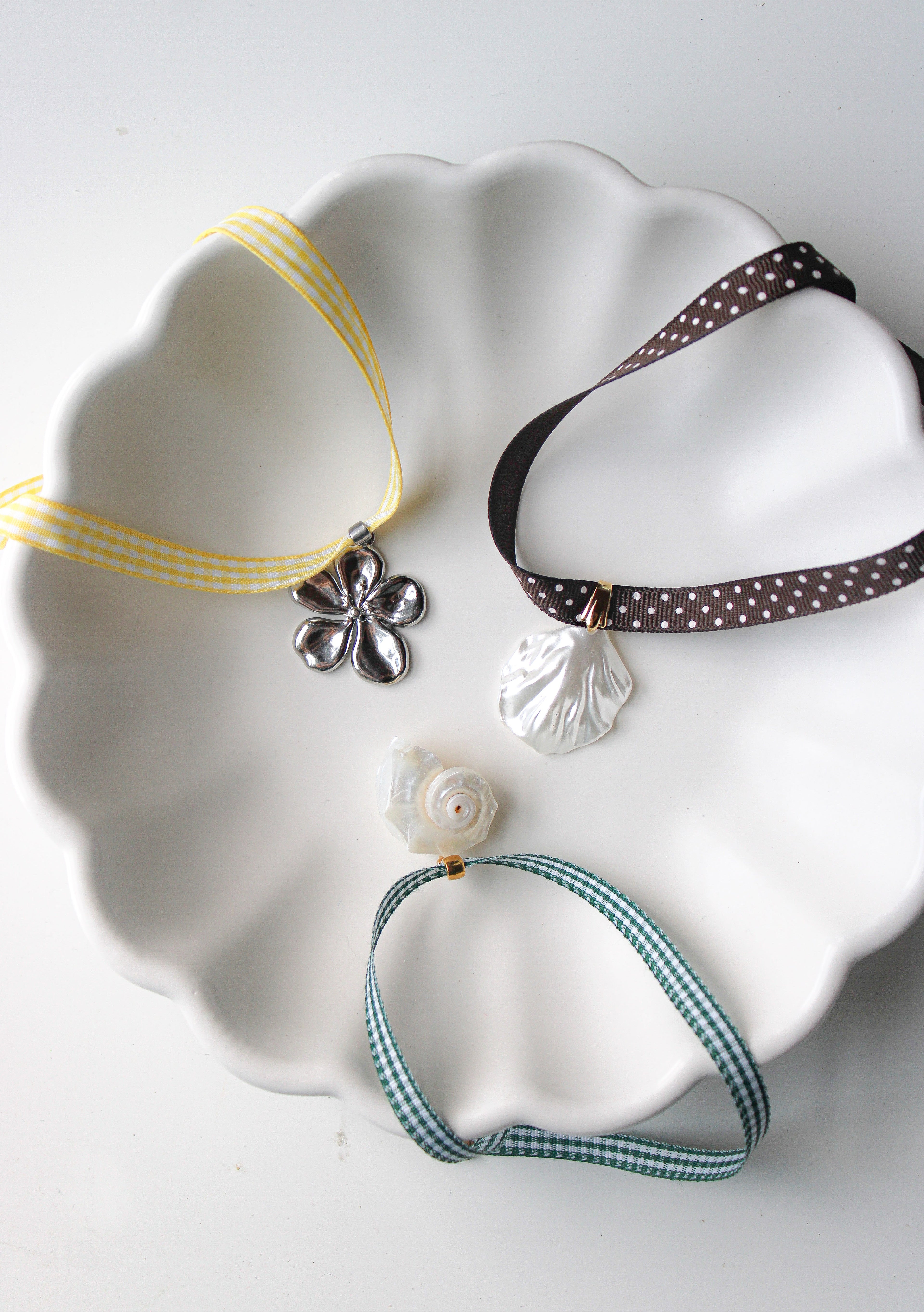 shell charm jewelry
seashell jewelry
coastal jewelry
summer jewelry
Mixto
cross jewelry
chunky cross necklace
statement cross necklace
girly jewelry
shell charm jewelry
coastal jewelry
Cruces
cross jewelry
cross necklace
saint cross
religious jewelry
symbolic jewelry
saint inspired jewelry
angel jewelry
celestial jewelry
heavenly jewelry
cloud aesthetic jewelry
halo inspired jewelry
Girly fashion
girly jewelry
chunky jewelry
statement jewelry
trendy jewelry
fashion jewelry
